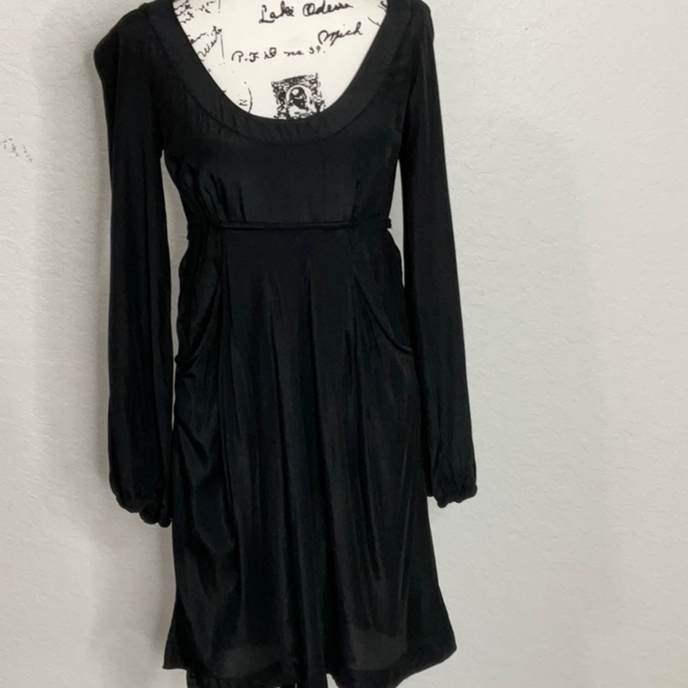 470- MaxStudio EUC Black Midi Dress, Size Small. Rayon/Silk